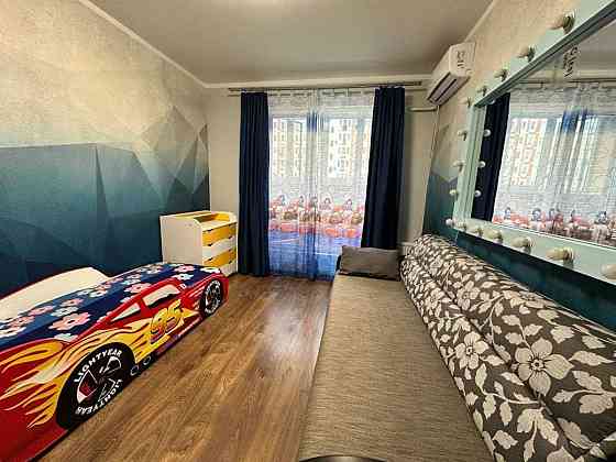 Продаж Квартира 2-кімнатна, 2/18 поверх на Клавдіївська вул., 40Г Киев