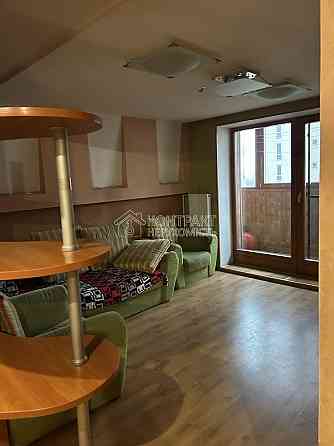 Продаж Квартира 3-кімнатна, 9/10 поверх на вул. Клочківська Харьков