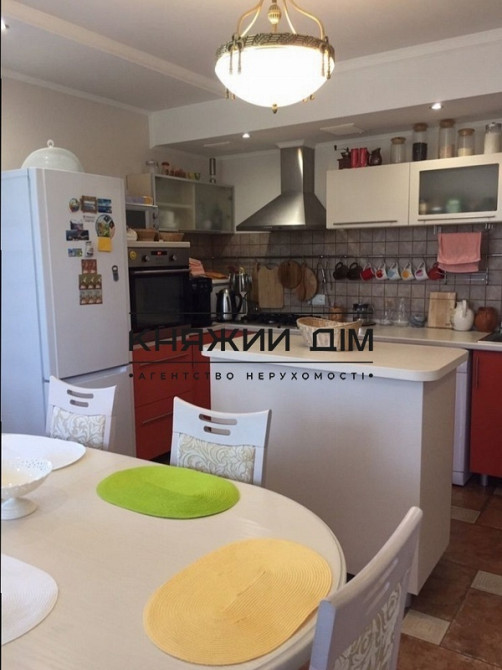 Дом с бассейном 20 км от Киева, 214 кв.м., 11 соток,  - фото 10