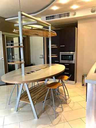 Оренда Квартира 2-кімнатна, 3/17 поверх на ул. Жилянская Киев