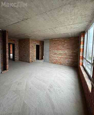 Продаж Будинок 2-кімнатний на Степана Бандери пр. Ternopil'