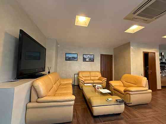 Оренда офісне приміщення на Литературная ул., 1а поверх - 1/19 Odessa