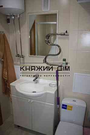 Оренда офісне приміщення на Драгоманова ул. поверх - 15/15 Kiev