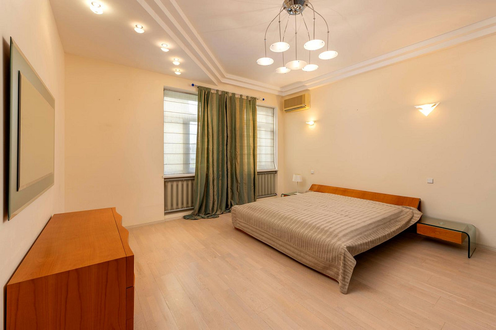 Продаж Квартира 5-кімнатна, 4/4 поверх на Малоподвальная вул., д. 12/10 Киев - изображение 8