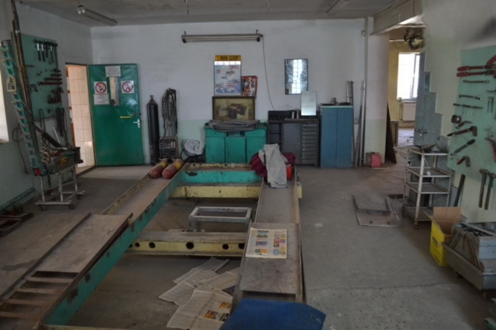 Продаж АЗС / автомийка / шиномонтаж / СТО площа 700 кв.м 1-й поверх на Польова 9 Зимна Вода - фото 9