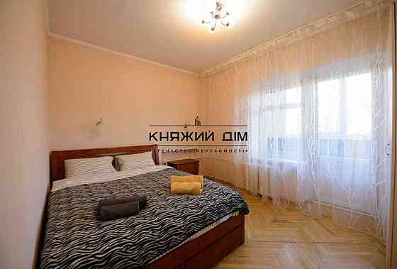 Отличная раздельная 3 к.кв. на Майдане Независимости. Код объекта: № 21123014 Київ