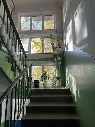 Продаж Квартира 1-кімнатна, 4/5 поверх на Чорних Запорожців, 9А Киев