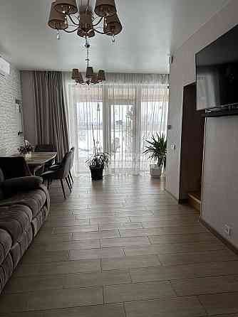 Продаж Будинок 4-кімнатний на вул. Харьківська Безлюдовка