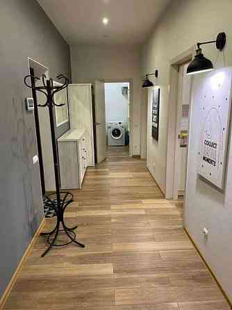 Оренда Квартира 3-кімнатна, 3/8 поверх на Вул. Дегтярна, 31 Київ