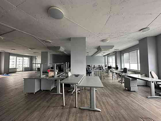 Оренда офісне приміщення на Литературная ул., 1а поверх - 19/20 Odessa