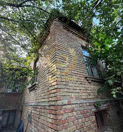 продам частину будинку вул Альпійська Київ