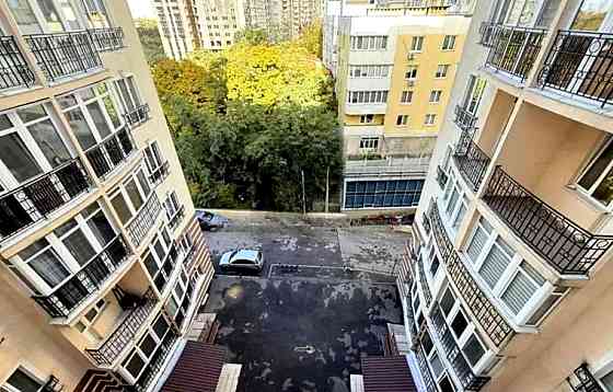 Продаж Квартира 2-кімнатна, 6/8 поверх на Жамбіла Жабаєва вул., д. 7-Д Kiev