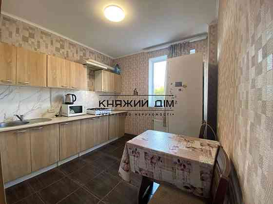 Оренда Квартира 2-кімнатна, 2/2 поверх на Академика Тутковского ул. Киев