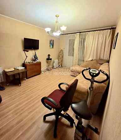 Продаж Квартира 2-кімнатна, 2/10 поверх на вул. Лопанська Харьков