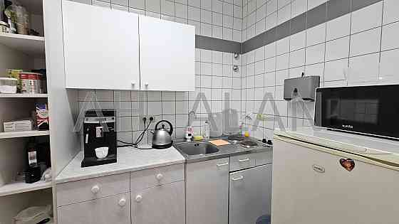 Оренда офісне приміщення на Велика Васильківська вул., 9/2 приміщень - 5, поверх - 3/9 Kiev