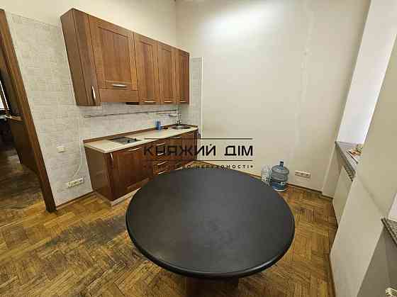 Оренда офісне приміщення на вул. Курская ул./Генерала Генадія Воробйова поверх - 1/5 Київ