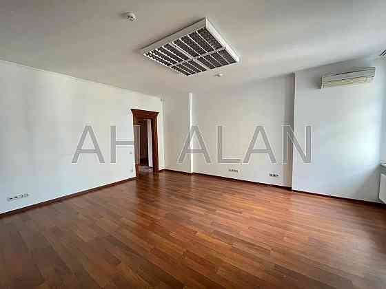 Продаж офісне приміщення на вул. Басейна приміщень - 9, поверх - 1/10 Київ