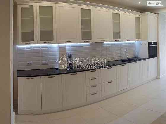 Продаж Квартира 3-кімнатна, 7/9 поверх на вул. Клінська Харьков