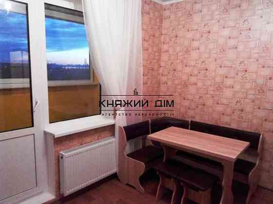 Оренда Квартира 2-кімнатна, 10/25 поверх на Ващенко ул. Киев