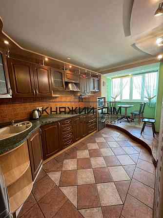 Продаж 3-х. ком.роздільної на Либідській. М.Либідська. Код:21144950 Kiev