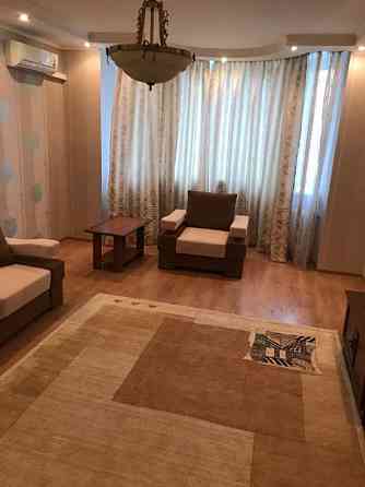 Оренда Квартира 2-кімнатна на ул. Срибнокильская, 1 Kiev