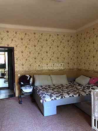 Продаж Квартира 3-кімнатна, 2/4 поверх на вул. Миру Kharkiv