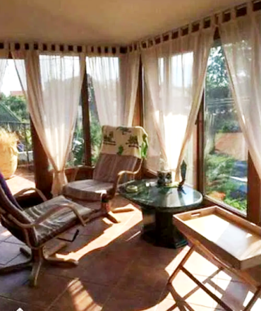 Современный дом из красного кирпича в Киевском районе, Фонтан. Одеса