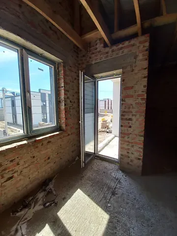 Продаж 2-поверховий   100 кв.м 4 кімн. на Кулика і Гудачека (Макарова) вулиця Рівне - фото 1