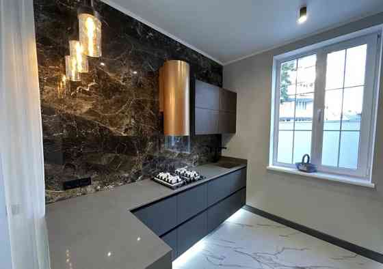 Продаж Будинок Odessa