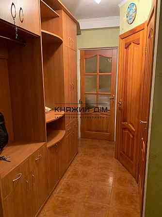 Оренда Квартира 2-кімнатна, 3/9 поверх на Чорнобильська Київ