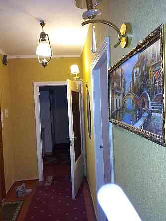 Оренда Квартира 2-кімнатна, 10/16 поверх на Вадима Гетьмана, 42 Київ