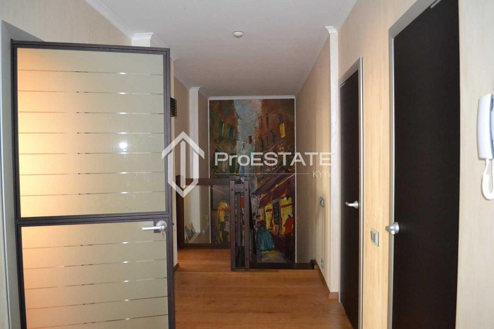 Продаж Квартира 4-кімнатна, 16/18 поверх на вул. Валерія Лобановського Київ - фото 10