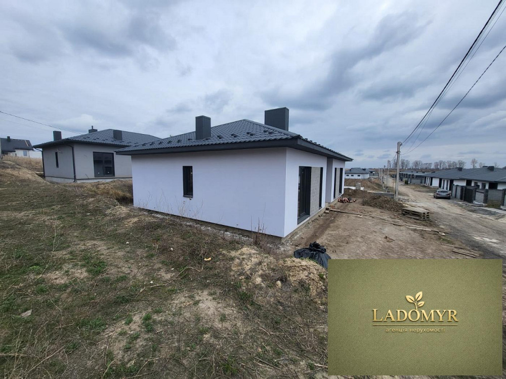 Продаж Будинок 4-кімнатний на вул. Масив Зоряний Рівне - фото 3