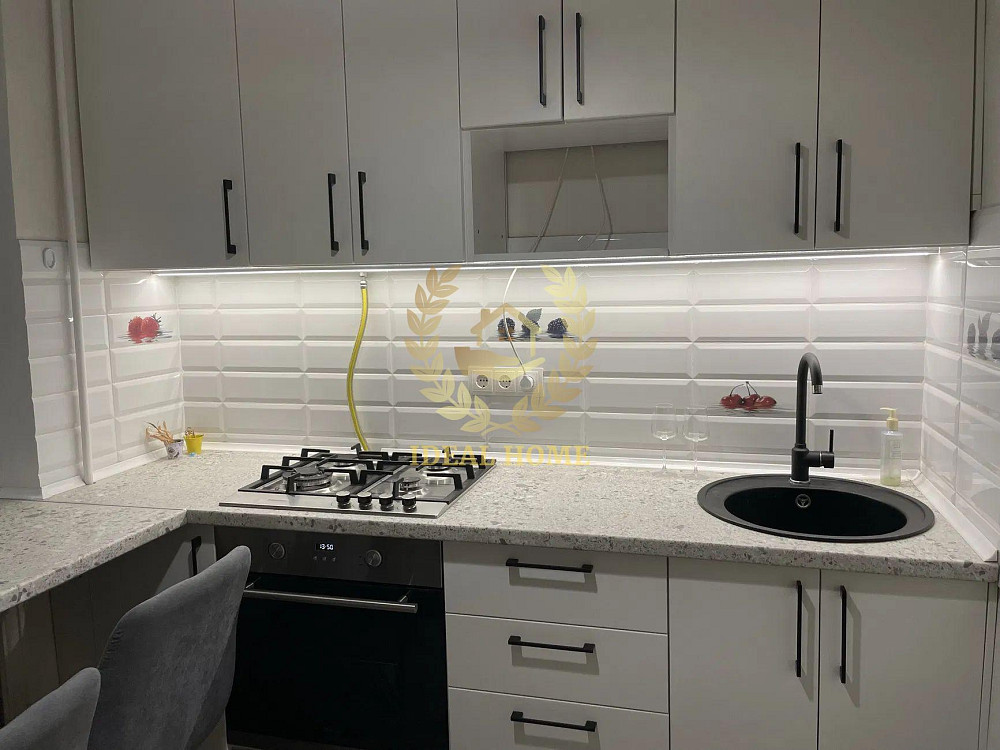 Продаж Квартира 1-кімнатна на Метростроевская ул., 5 Киев - изображение 1