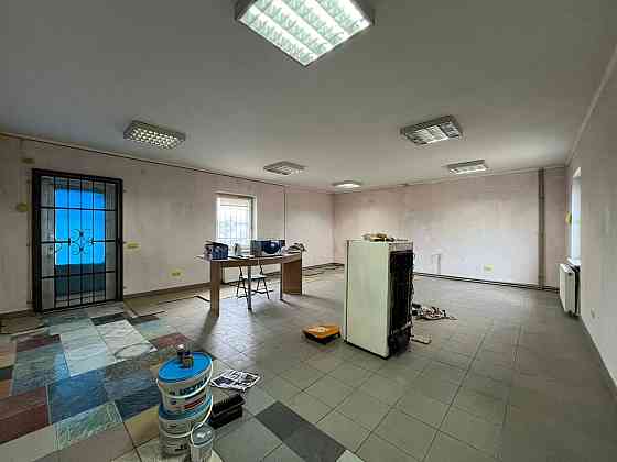 Продаж приміщення вільного призначення на вул. Хоткевича Г. поверх - 3 Ivano-Frankivs'k