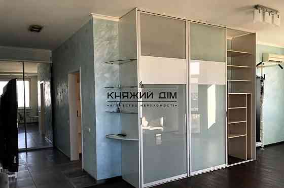 Оренда Квартира 2-кімнатна, 22/25 поверх на Героев Сталинграда просп./Володимира Івасюка просп Киев