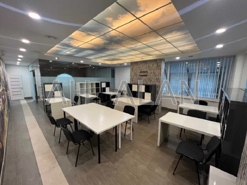 Оренда офісне приміщення на Євгена Коновальця вул., 32Б приміщень - 8, поверх - 1/24 Київ - фото 1