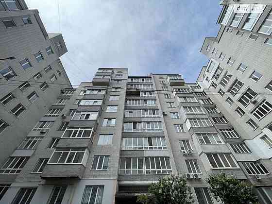 Продаж Квартира 3-кімнатна, 7/9 поверх на Ющенка Vinnytsya