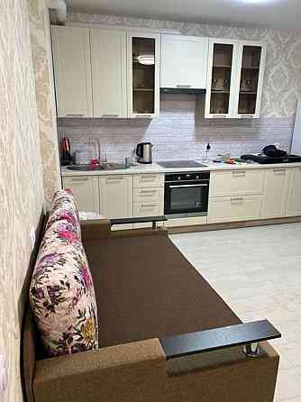 Оренда Квартира 1-кімнатна, 12/27 поверх на Володимира Брожка, 70 Киев