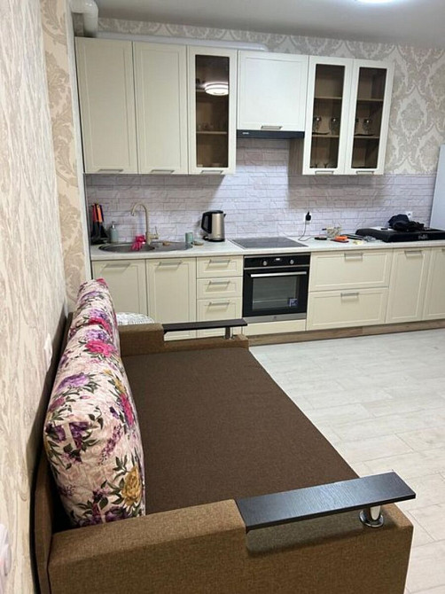 Оренда Квартира 1-кімнатна, 12/27 поверх на Володимира Брожка, 70 Kiev - photo 2