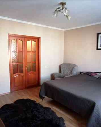 Двухкомнатная квартира на улице Сергея Ядова, Слободка Одеса