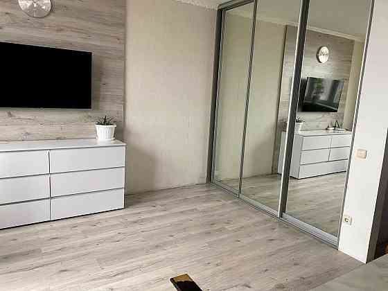 Продаж Квартира 1-кімнатна, 18/25 поверх на Закревського Миколи вул., д. 95-В Київ