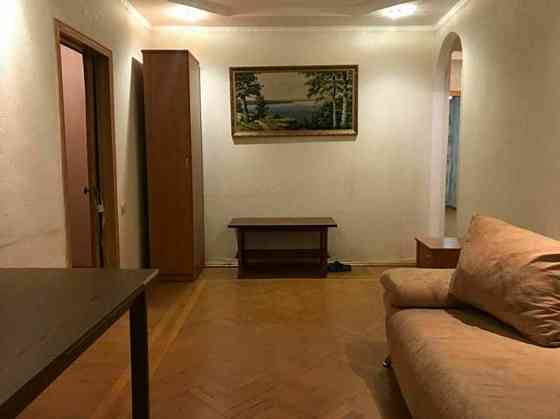 Оренда Квартира 3-кімнатна, 3/5 поверх на бул. Леси Украинки, 20 Киев