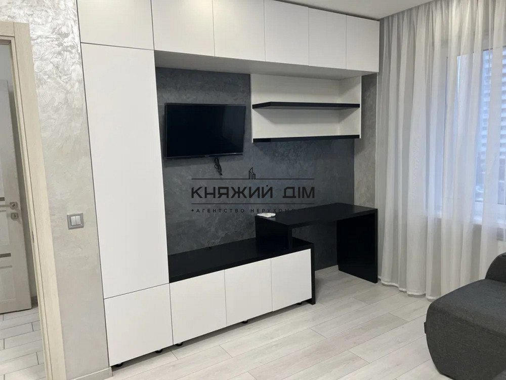 Продаж Квартира 1-кімнатна, 5/25 поверх на Софьи Русовой ул. Київ - фото 1