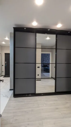 Продаж Квартира 3-кімнатна на ул. Строительная, 50а Лиманка