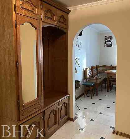 Продаж Квартира 3-кімнатна, 4/8 поверх на вул. Зелена Тернопіль