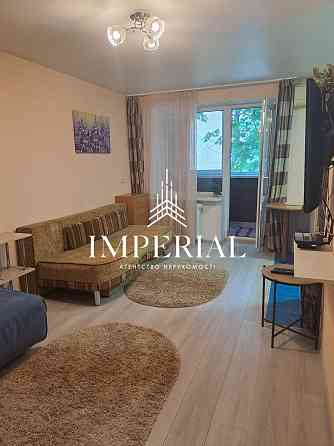 Продаж Квартира 1-кімнатна, 3/5 поверх на вул. Соловцова Киев