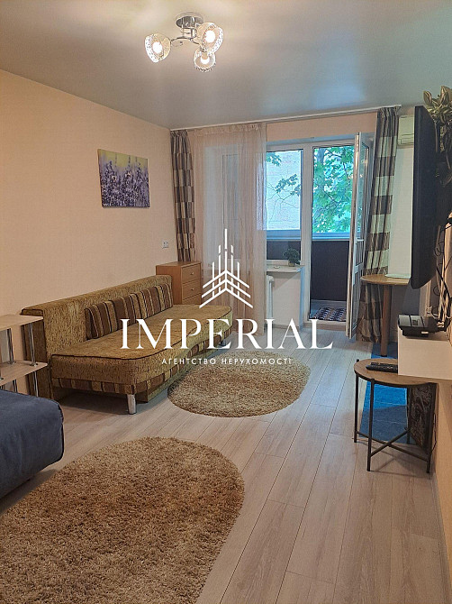 Продаж Квартира 1-кімнатна, 3/5 поверх на вул. Соловцова Kiev - photo 1