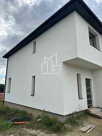 Продаж 2 поверхового будинку з ділянкою на 0 соток, 130 кв. м, 4 кімнат, Винники