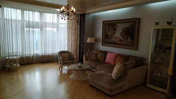 Продаж Квартира 3-кімнатна, 11/24 поверх на Шевченка проспект, 12/2 Odessa